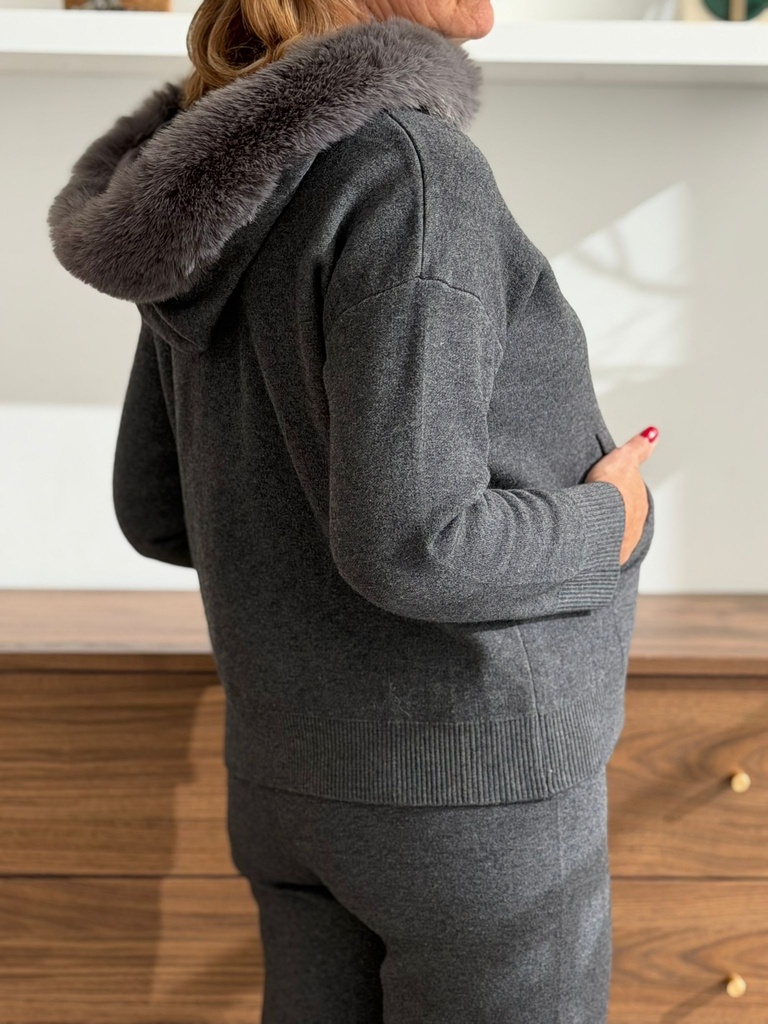 Conjunto NEVADA Gris