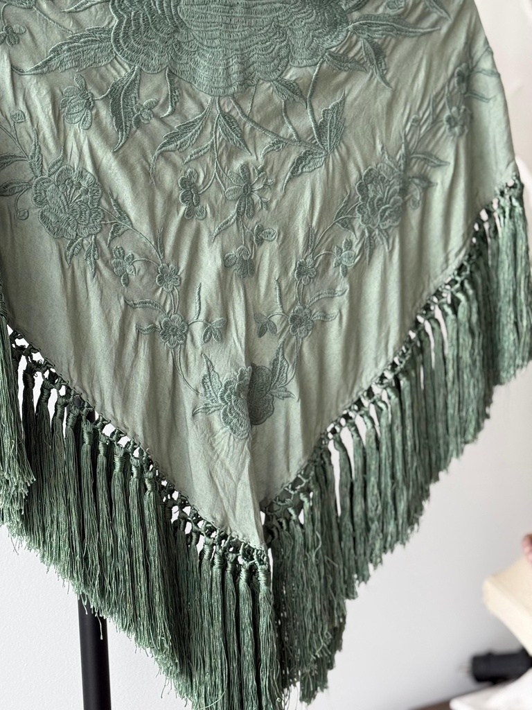 MANTON LISO VERDE JABONOSO