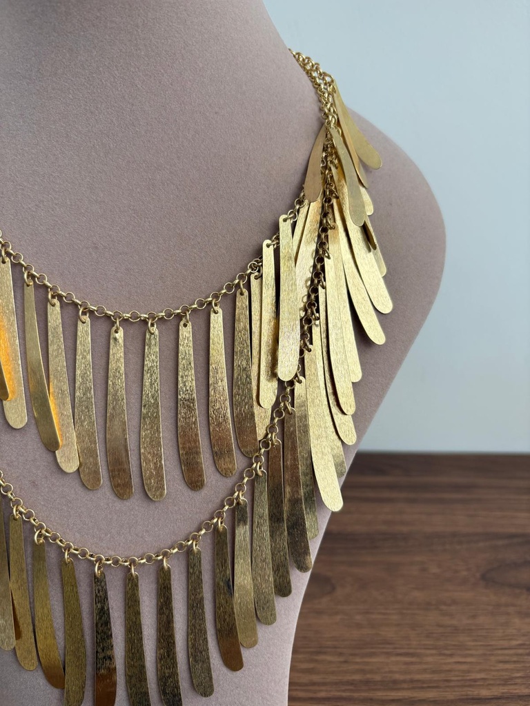 COLLAR FLECOS DORADO