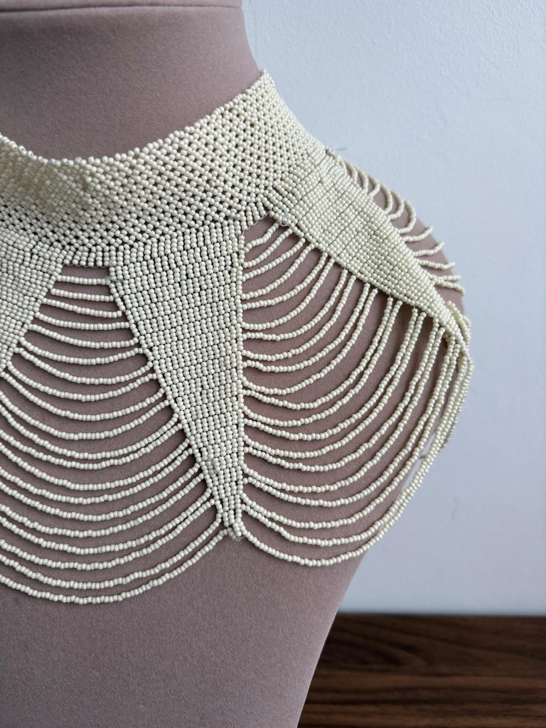 COLLAR MALLA FINA MARFIL