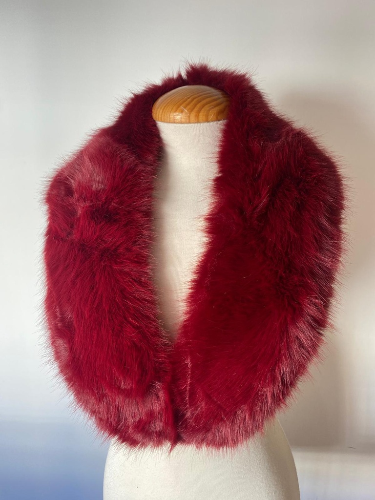 Cuello Samara Burdeos