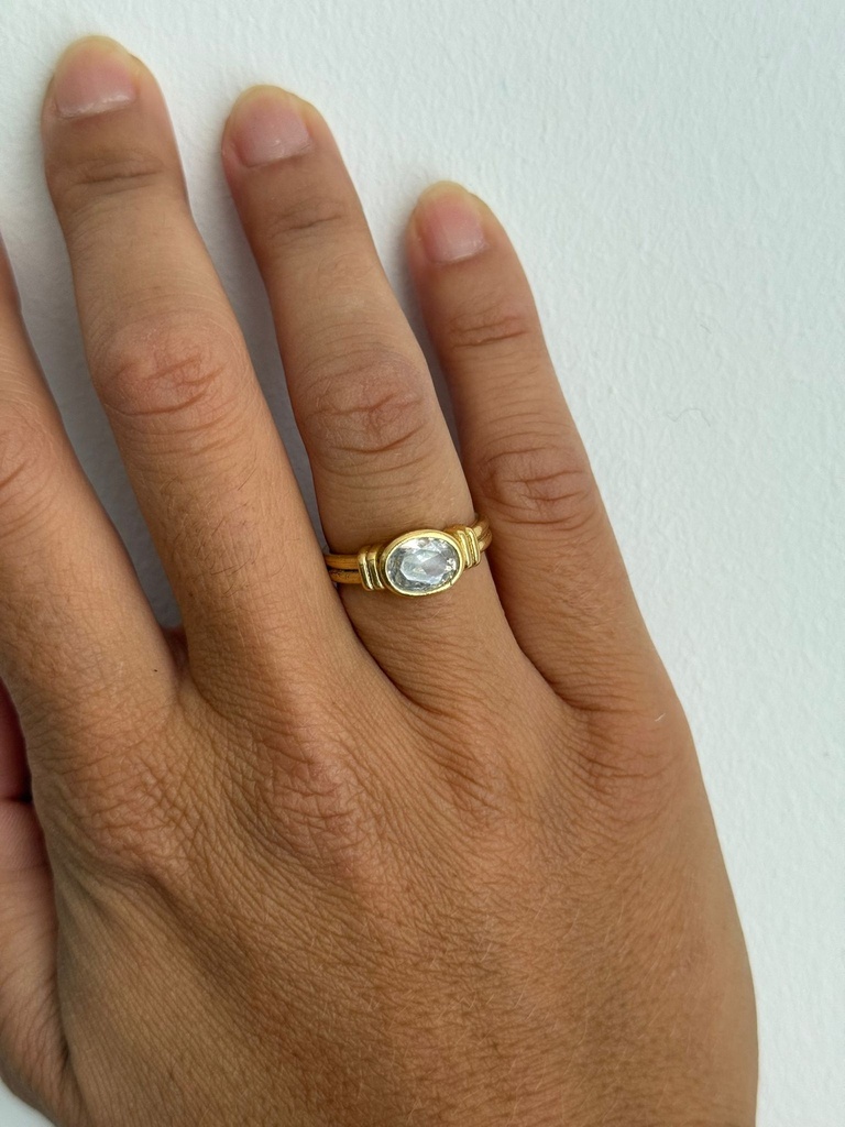 Anillo DORIAN Ovalado Blanco