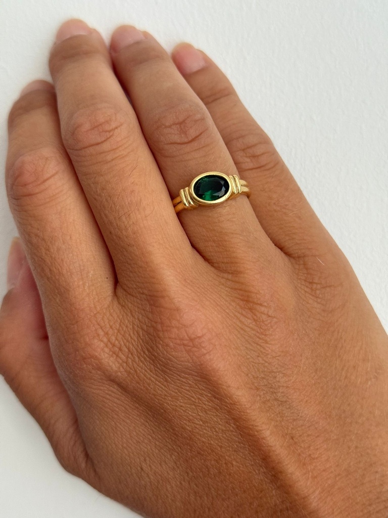 Anillo DORIAN Ovalado Verde