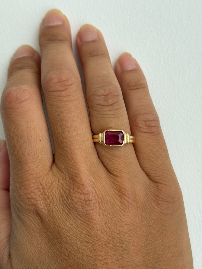 Anillo DORIAN Rectangular Rosa