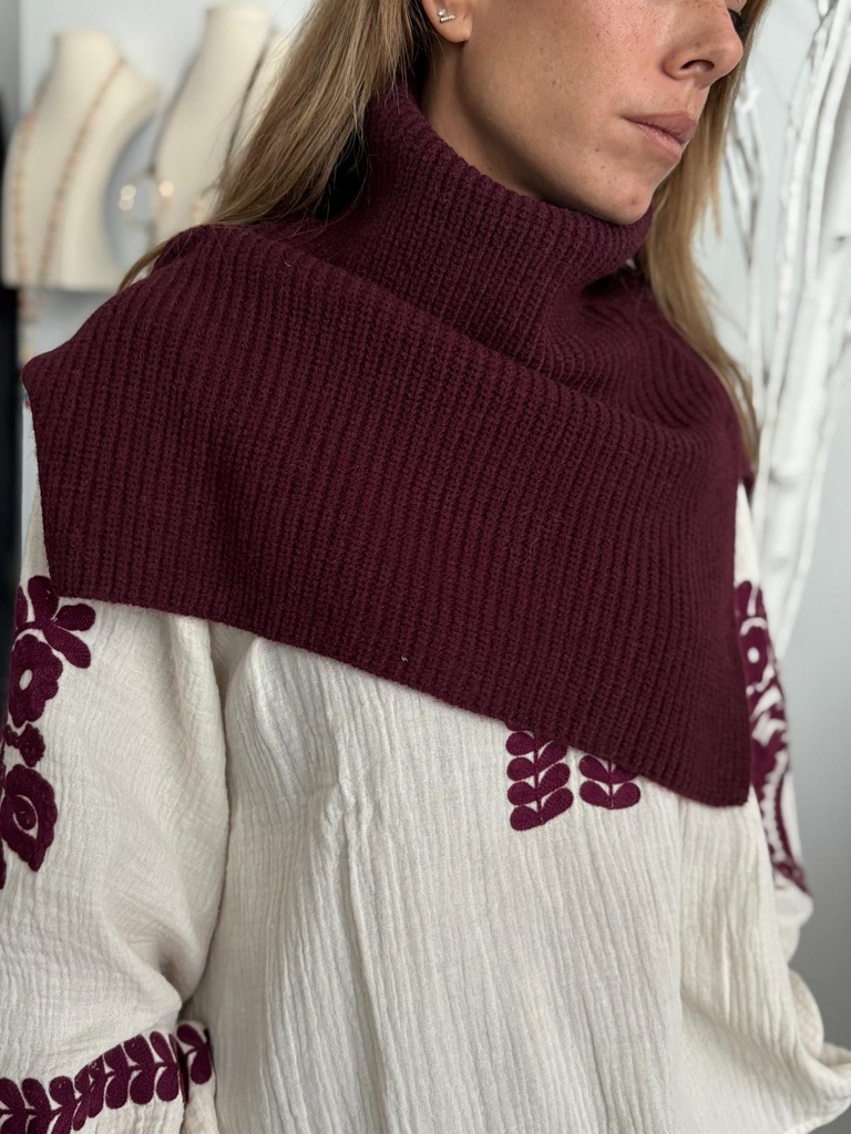 Cuello LUNA Burgundi