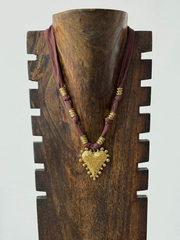 Collar CORAZONADA Burdeos