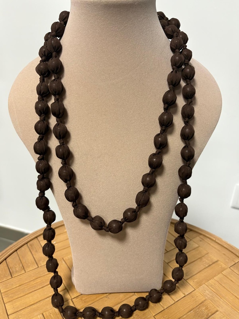 Collar TELA Marrón