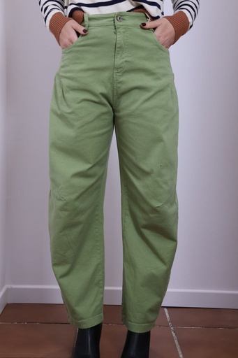 Pantalón CAMO Talla L  REBAJADO 50%. TALLA L.