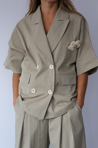 Chaqueta EXPLORADORA.   REBAJADO 30%