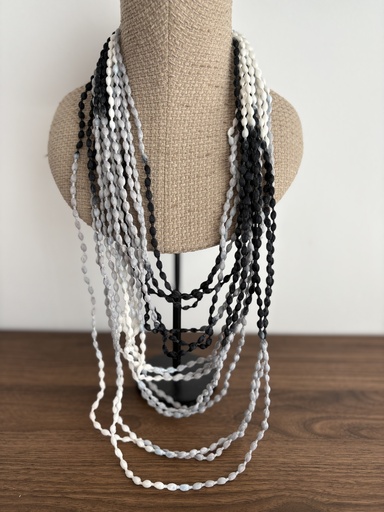 Collar MADEJAS