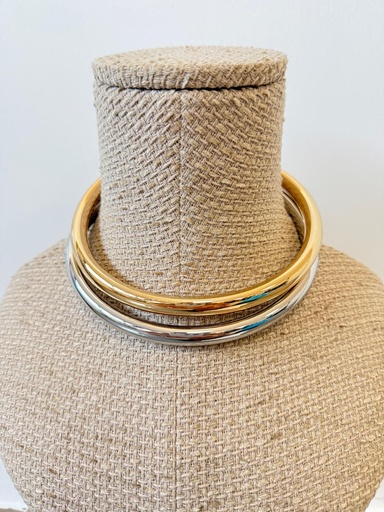 Collar CURVA