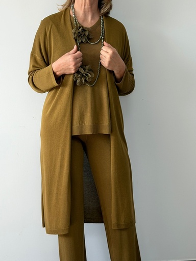 [OK2544OLI] REBECA MARTINA OLIVA